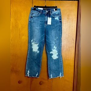 Judy Blue High Rise Distressed Jeans - Blue